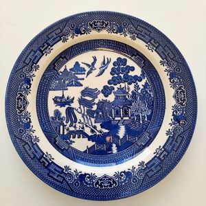 Churchill Dinner Plate